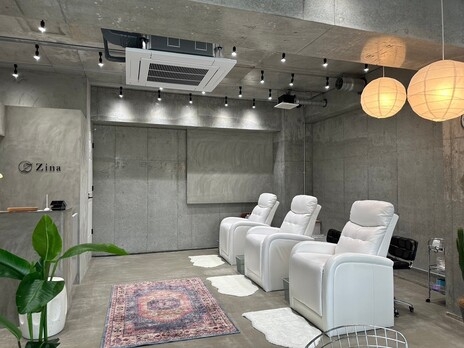 Zina 豊洲3号店eyelash＆nail